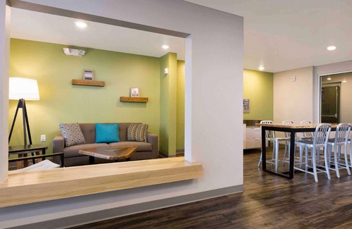 Bishop Hotel | 25 m² Motel ∙ 127 guests