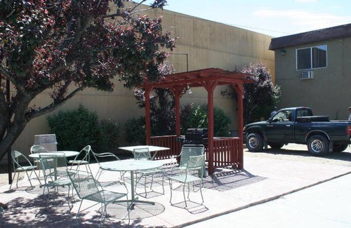Bishop Hotel | 25 m² Motel ∙ 127 guests