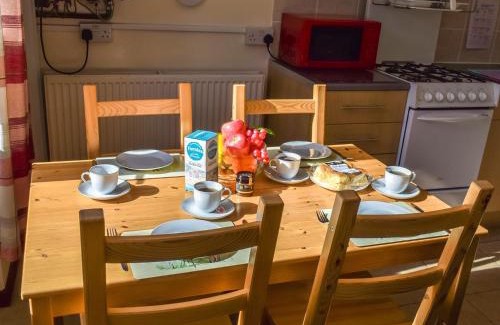 Saint Martin House | 25 Mallard Cottage- Uk38932