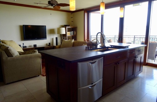 Ko Olina Condo | 25% Off Aug 21–Sept 17, 2025! Luxurious Penthouse—Ocean, Beach & Pool Views!