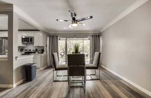 Grand Prairie Apartment | 25% OFF Upgraded 2BD Unit w/Charming Patio - Grand Prairie GP54C