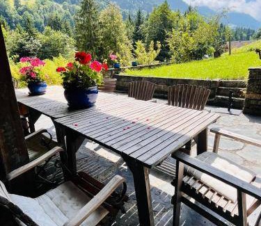 Val d'Illiez Apartment | 250 m² Apartment ∙ 6 bedrooms ∙ 10 guests