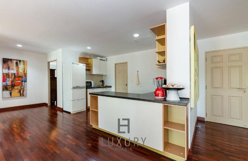 Pak Nam Pran Apartment | 250 m² Apartment ∙ 5 bedrooms ∙ 12 guests