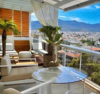 Chalandri Apartment | 250 m² Apartment ∙ 4 bedrooms ∙ 9 guests