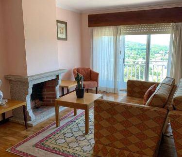 Montalegre e Padroso Apartment | 250 m² Apartment ∙ 7 bedrooms ∙ 14 guests