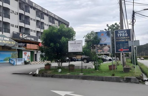 Taman Bayu Hotel | 250 m² Hotel ∙ 4 guests