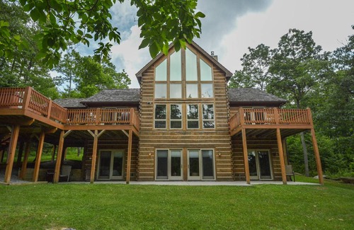 McHenry House | 250 m² House ∙ 4 bedrooms ∙ 9 guests