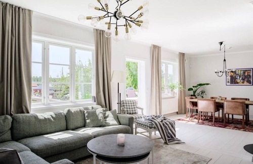 Varmdo House | 250 m² House ∙ 4 bedrooms ∙ 1 guest