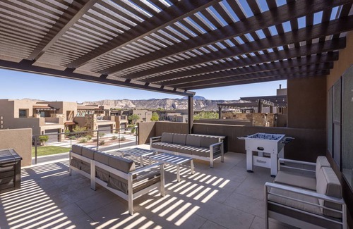 St. George House | 250 m² House ∙ 5 bedrooms ∙ 16 guests