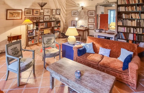 Geay House | 250 m² House ∙ 5 bedrooms ∙ 8 guests