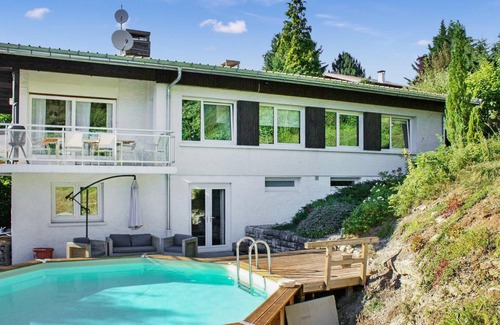 Bluffy House | 250 m² House ∙ 7 bedrooms ∙ 8 guests