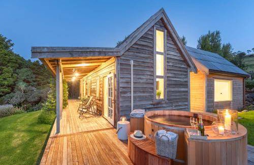 Langs Beach Cabin | 250 m² Lodge ∙ 2 bedrooms ∙ 4 guests