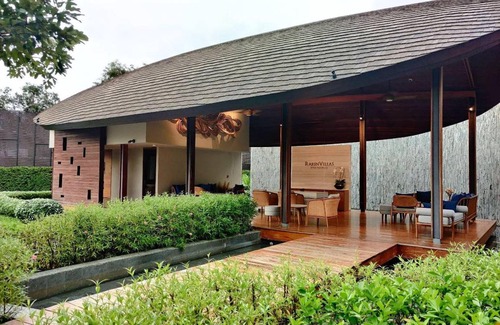 Wat Ket Resort | 250 m² Resort ∙ 3 bedrooms ∙ 6 guests