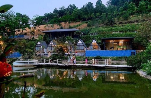 Ba Vi Resort | 250 m² Resort ∙ 5 bedrooms ∙ 20 guests