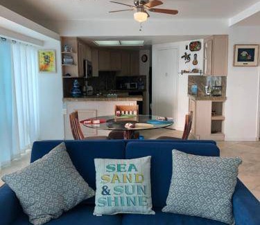 Centro Playas Apartment | 250 m² Serviced apartment ∙ 2 bedrooms ∙ 8 guests