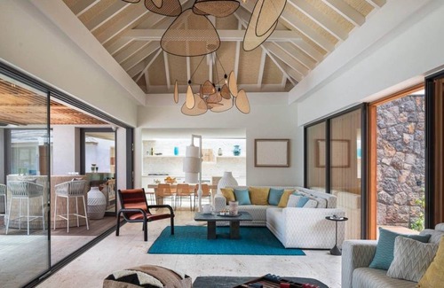 Anse de Lorient Villa | 250 m² Villa ∙ 3 bedrooms ∙ 6 guests