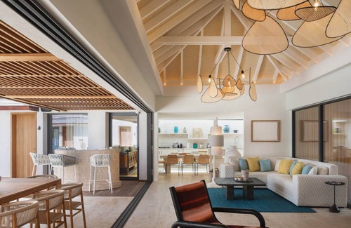Anse de Lorient Villa | 250 m² Villa ∙ 3 bedrooms ∙ 6 guests