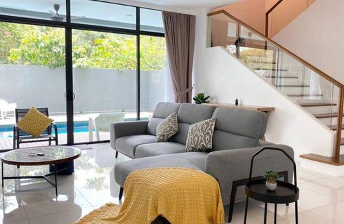 Pantai Tengah Villa | 250 m² Villa ∙ 2 bedrooms ∙ 8 guests