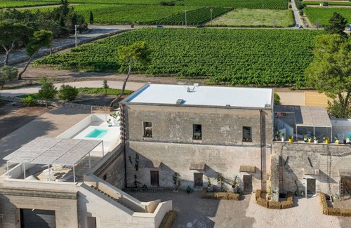 Taranto Villa | 250 m² Villa ∙ 2 bedrooms ∙ 6 guests