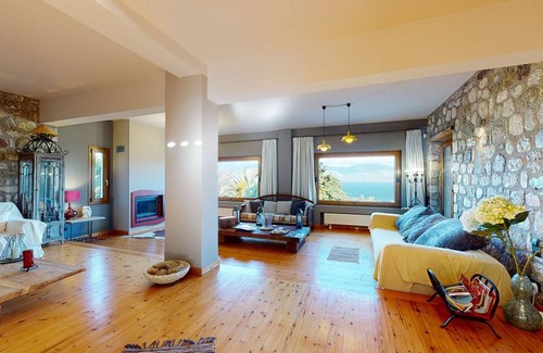 Selianitika Villa | 250 m² Villa ∙ 3 bedrooms ∙ 10 guests
