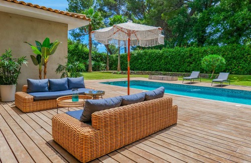 Mougins Villa | 250 m² Villa ∙ 4 bedrooms ∙ 8 guests