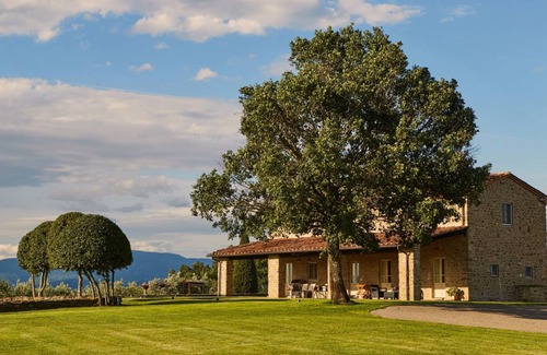 Arezzo Villa | 250 m² Villa ∙ 4 bedrooms ∙ 8 guests