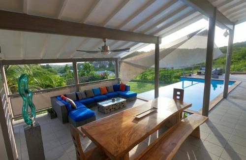 Saint Felix Villa | 250 m² Villa ∙ 4 bedrooms ∙ 8 guests