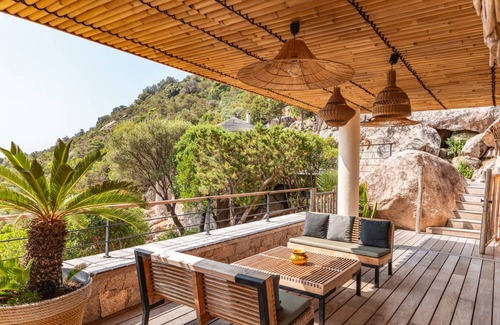 Porto-Vecchio Villa | 250 m² Villa ∙ 5 bedrooms ∙ 10 guests
