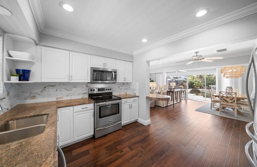 Garden Isles House | 250 Managed By Brampton Park