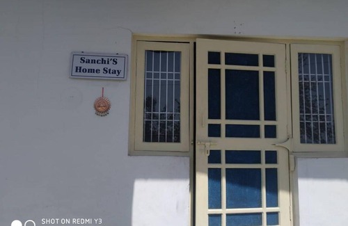 Bhimtal House | 2500 m² House ∙ 2 bedrooms ∙ 5 guests