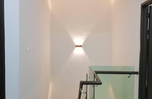Batu Pahat House | 2500 m² House ∙ 4 bedrooms ∙ 14 guests