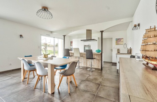 La Tranche-sur-Mer House | 250m from beach - Lovely house for 6