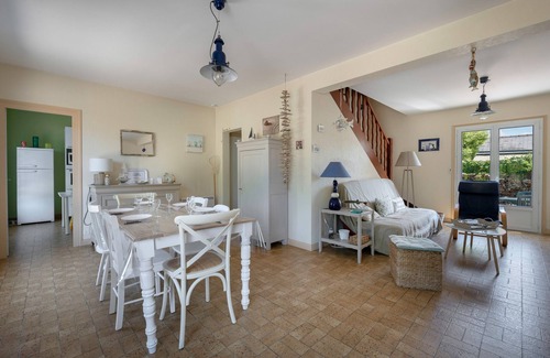 Piriac-sur-Mer House | 250m from beach, house with garden for 6