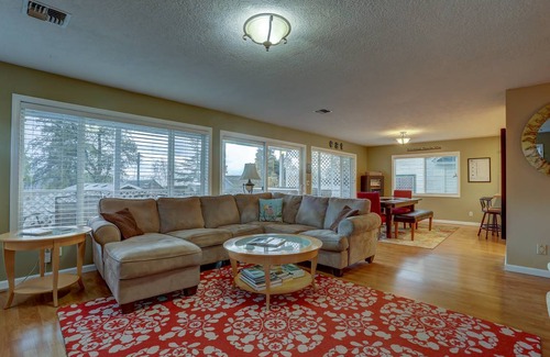 White Salmon House | 251 m² House ∙ 3 bedrooms ∙ 6 guests