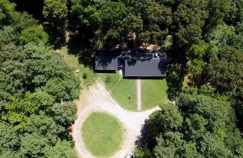 Chapel Hill House | 251 m² House ∙ 5 bedrooms ∙ 12 guests