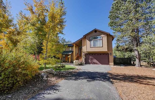 Tahoe Paradise House | 253 m² House ∙ 5 bedrooms ∙ 10 guests