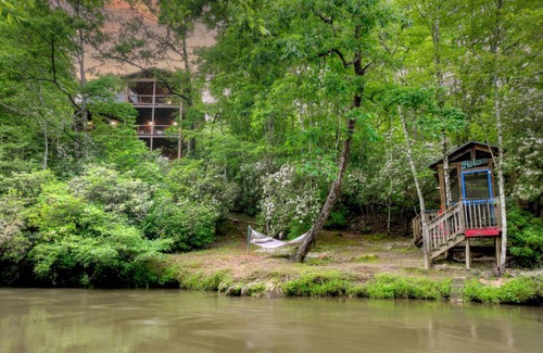 McCaysville Cabin | 255 m² Cabin ∙ 3 bedrooms ∙ 9 guests