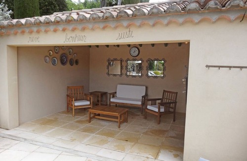 Velleron Villa | 255 m² Villa ∙ 6 bedrooms ∙ 12 guests