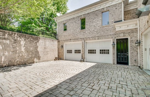 Great Falls House | 255 m² House ∙ 4 bedrooms ∙ 6 guests