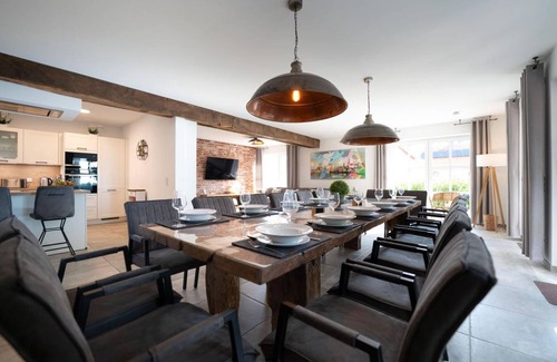 Biendorf House | 255 m² House ∙ 8 bedrooms ∙ 16 guests