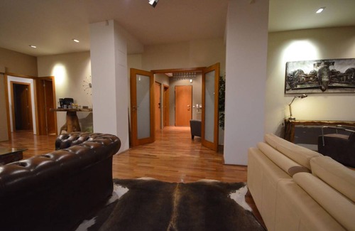 Nove Mesto Apartment | 256 m² Apartment ∙ 4 bedrooms ∙ 8 guests