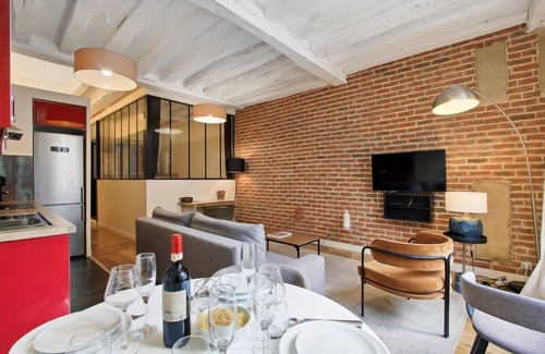 Saint-Gervais Apartment | 256 Suite Rosiers - Superb apartment in Paris.