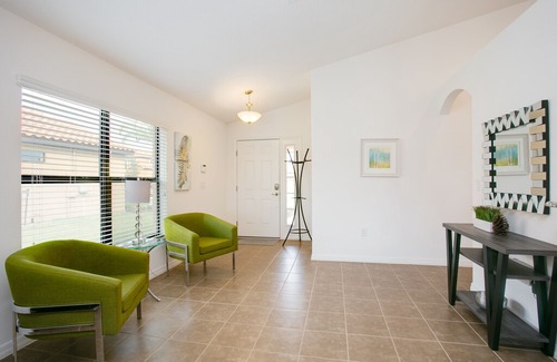 Davenport House | 2569 Rosemont Circle in Davenport