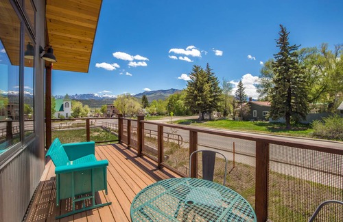 Ridgway House | 258 m² House ∙ 3 bedrooms ∙ 6 guests