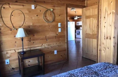 Alpine Cabin | 25ac Private Mountain Retreat for 25ppl