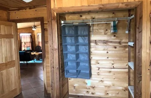 Alpine Cabin | 25ac Private Mountain Retreat for 25ppl