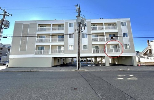 Sea Isle City Condo | 26 42nd Street 1st Fl Unit 107