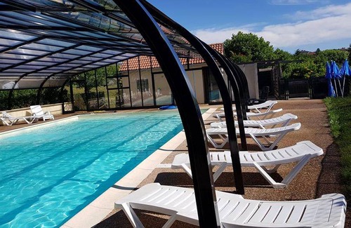 Fleurie Ski Chalet | 26 m² Chalet ∙ 2 bedrooms ∙ 4 guests