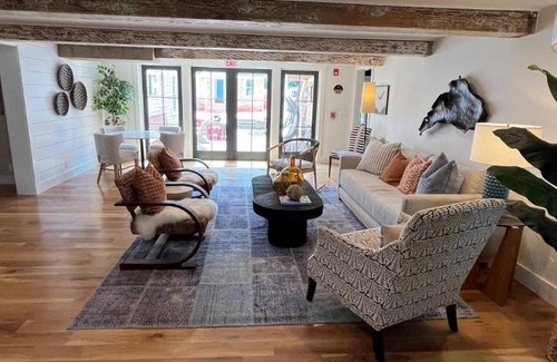 Edgartown Hotel | 26 m² Hotel ∙ 2 guests