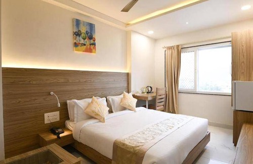 Nathdwara Hotel | 26 m² Hotel ∙ 4 bedrooms ∙ 3 guests